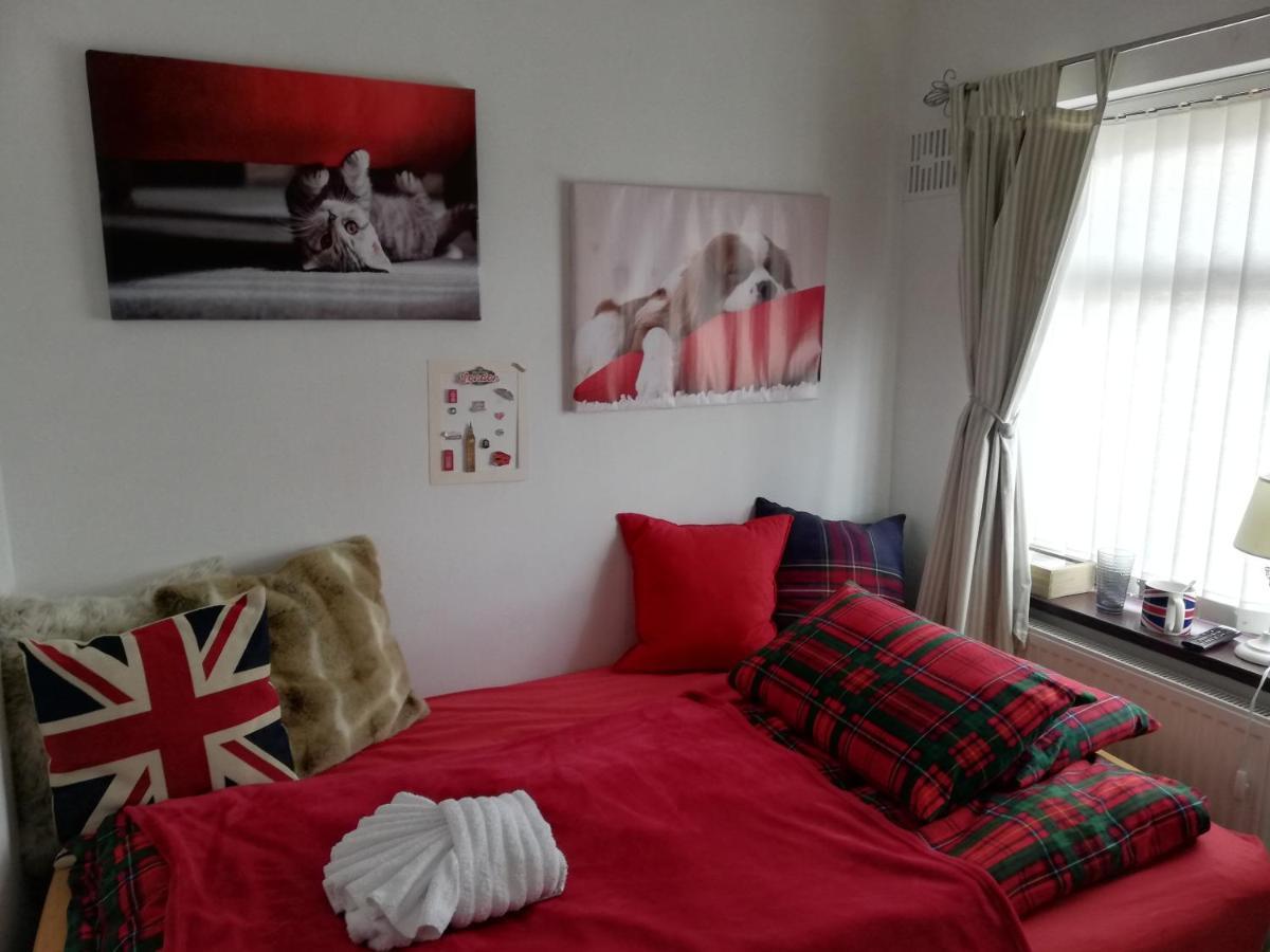 Nice Rooms In Queen House クレイ・クロス エクステリア 写真